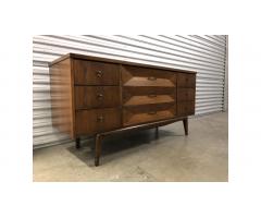 Mid Century United Furniture Lowboy Dresser -- Beautiful!